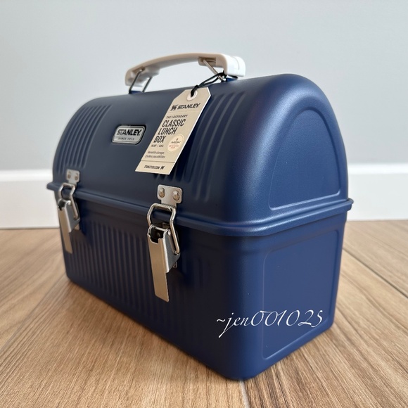 Hearth & Hand Magnolia Stanley 10qt Stainless Steel Lunch Box Marine Blue - Picture 13 of 15